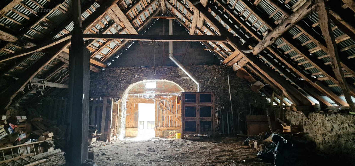 Maison à CHAUFFAYER