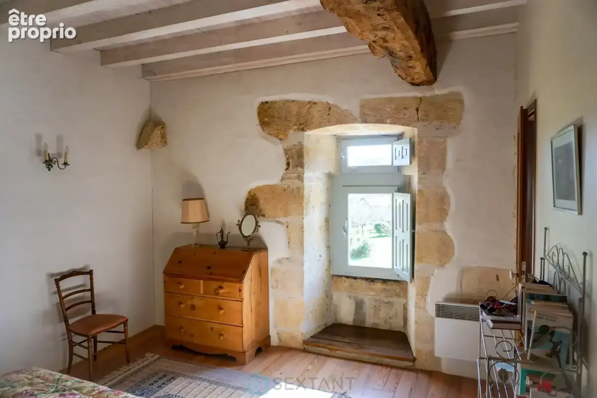 Ancienne maison forte du XIIIe siècle, nichée sur les hauteurs de la petite Venise du Périgord. - photo 15