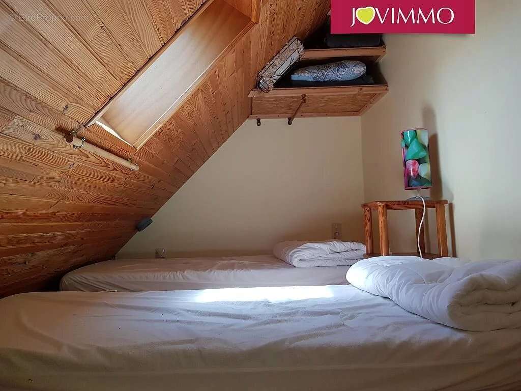 Appartement à CHASTREIX