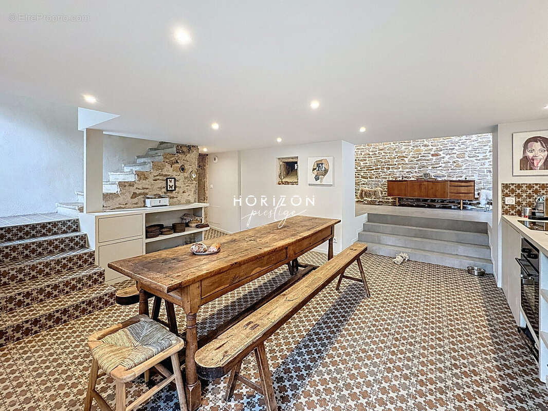 Maison à SAINT-DIDIER-AU-MONT-D'OR