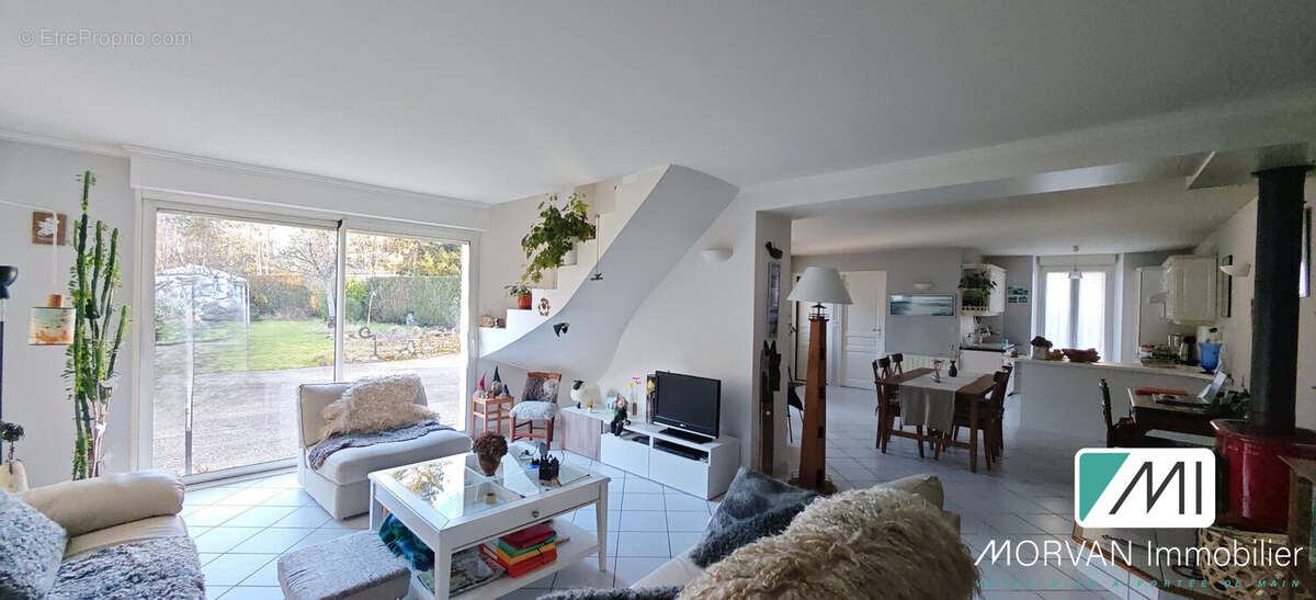 Maison à ORPHIN