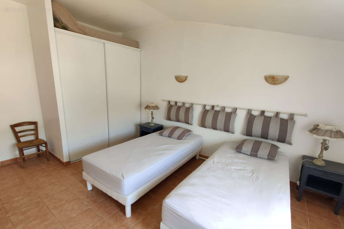 Appartement à TARADEAU