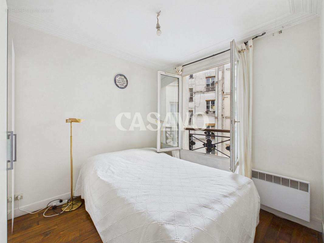 Appartement à PARIS-9E