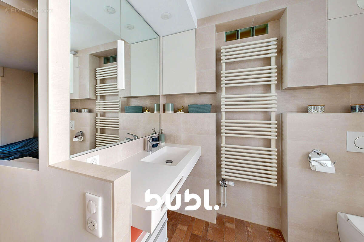 Appartement à RUEIL-MALMAISON