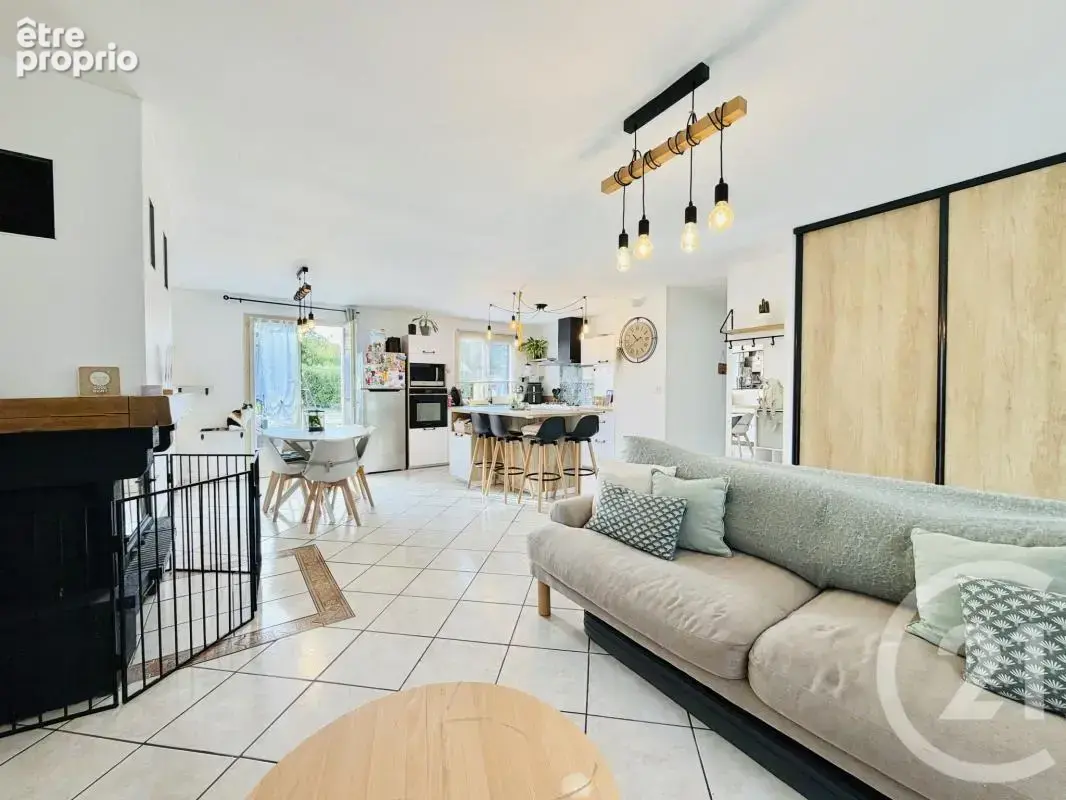 Maison 5 pièces 93 m² à vendre à Eyjeaux (87220) - photo 6