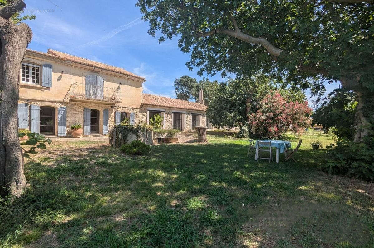 Maison à ARLES