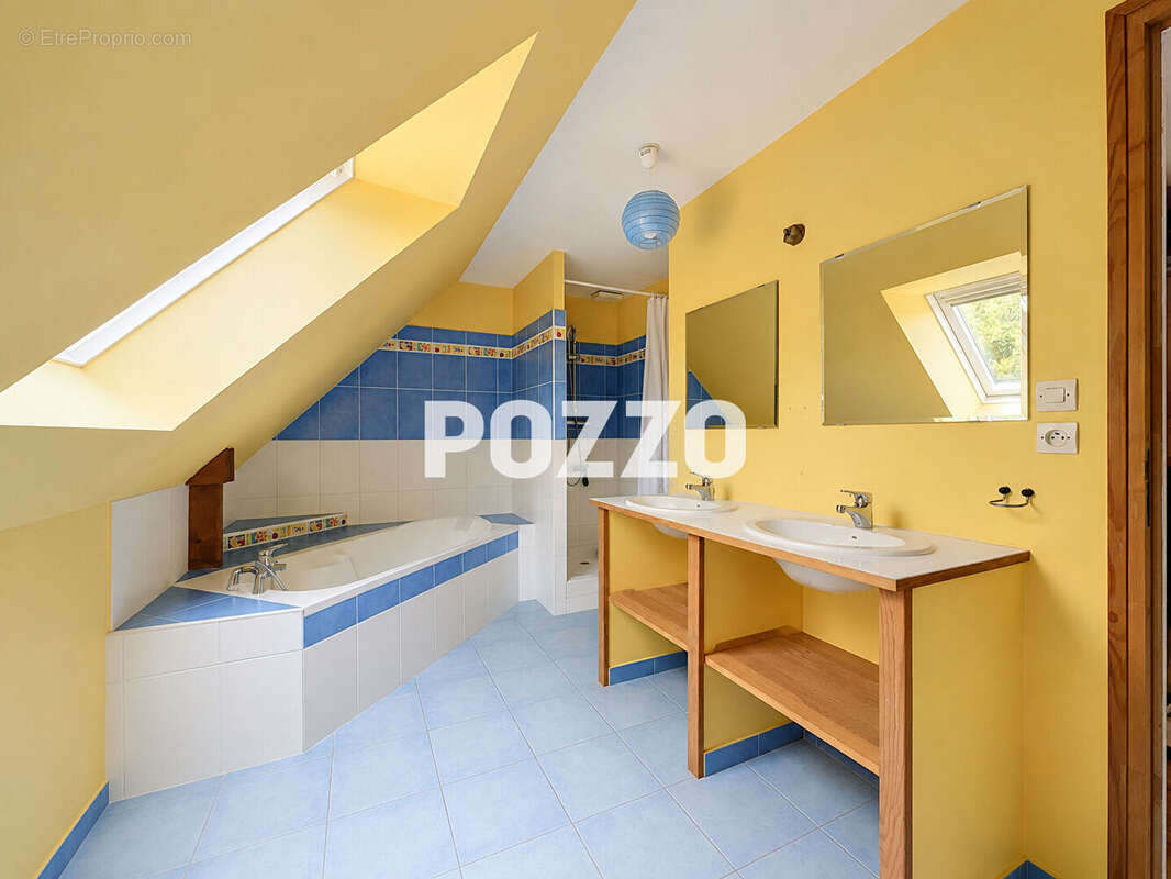 Maison Saint Pierre Langers 135m² - photo 14