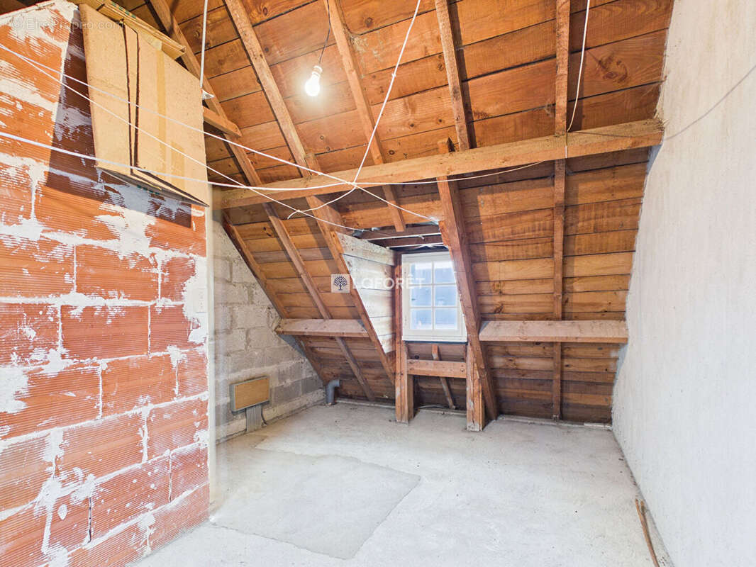 Maison à POULDREUZIC