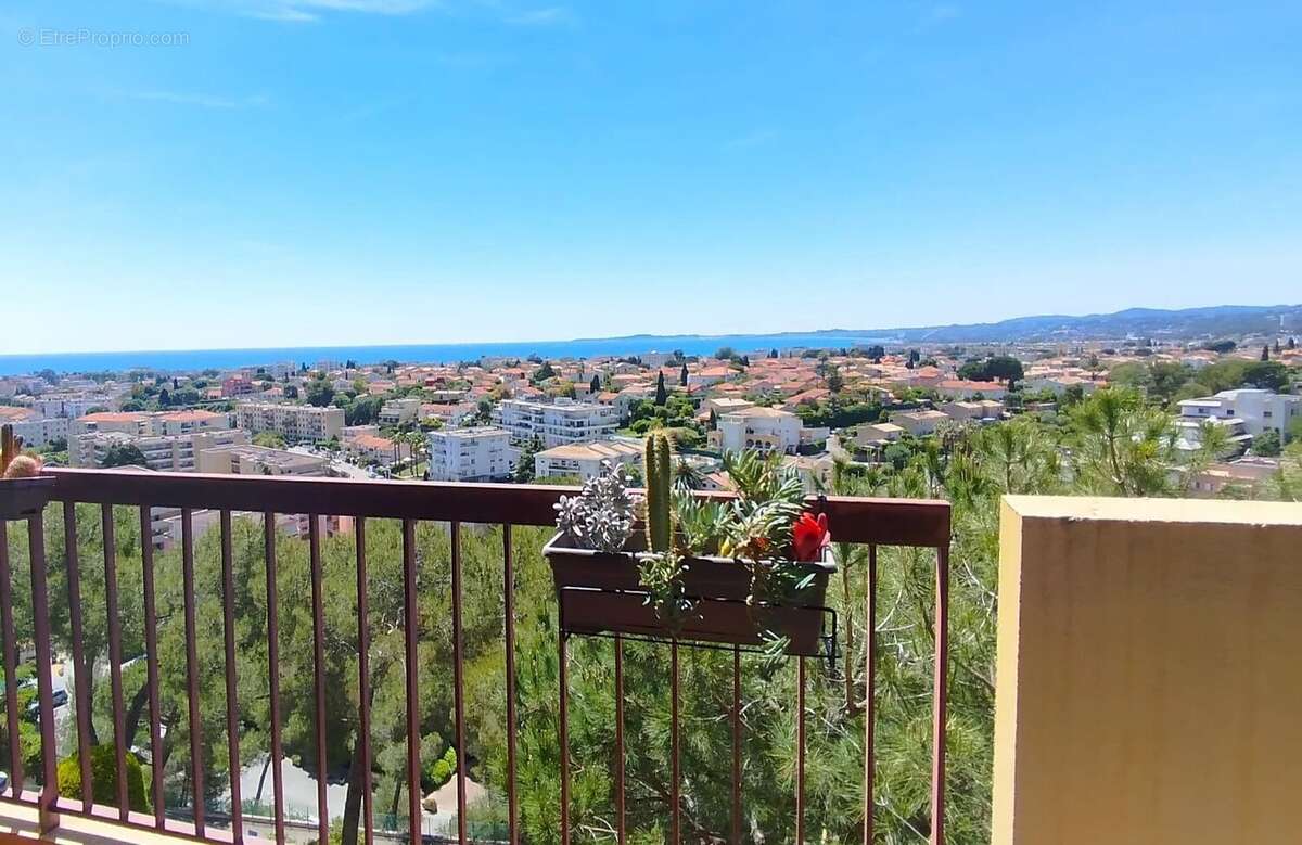 Appartement à CAGNES-SUR-MER