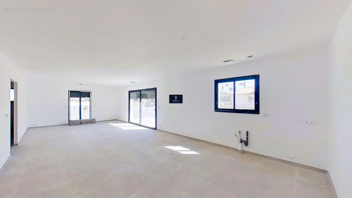 Maison à SAINT-ANDRE-DE-ROQUELONGUE