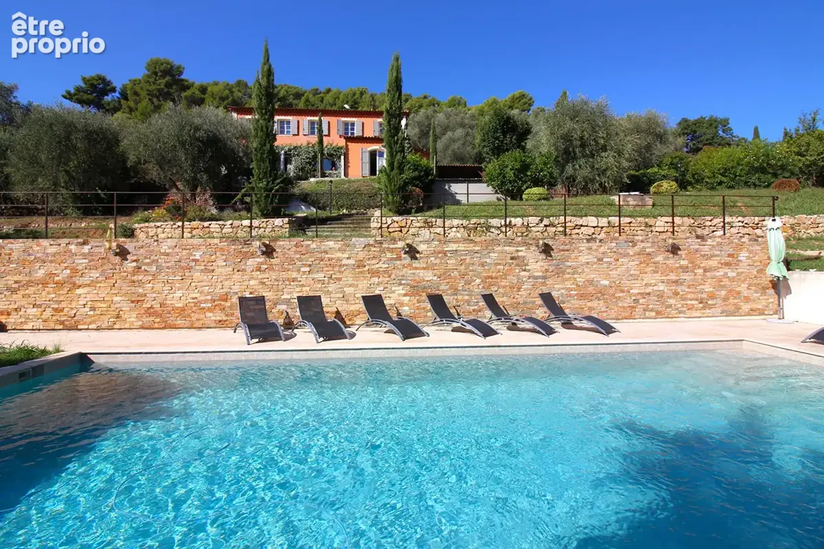 Belle Bastide de 195 m² avec piscine sur 3893 m² de terrain - photo 4