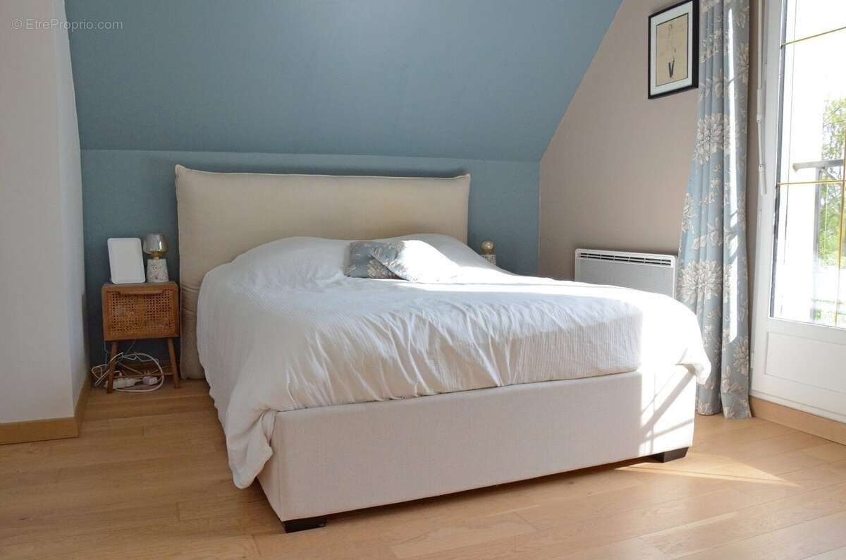 Maison à CHATEAUFORT