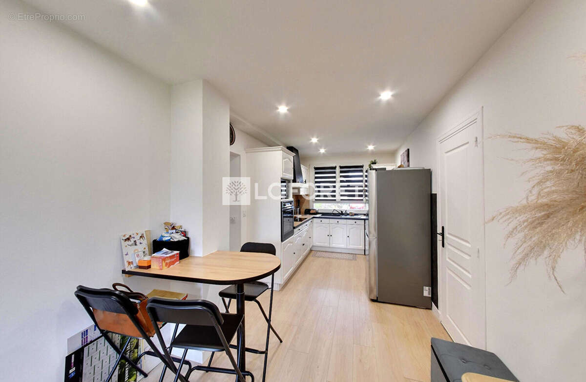 Maison à SAINT-GERMAIN-LA-BLANCHE-HERBE