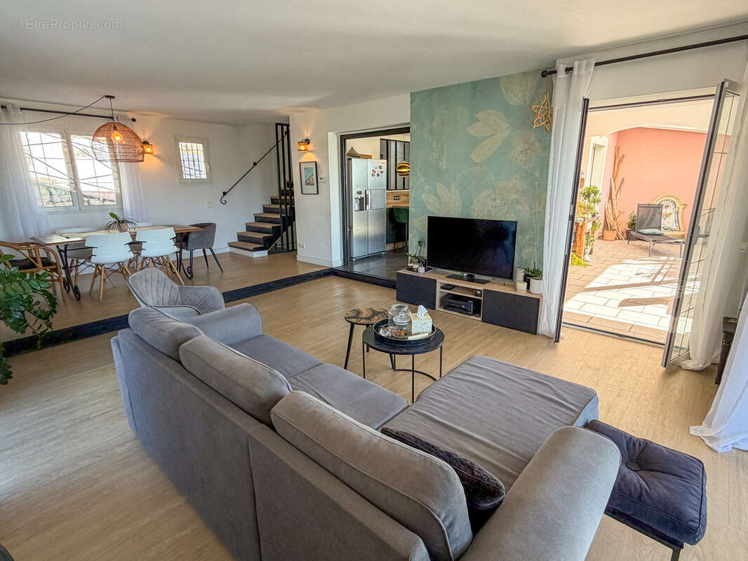 Maison à CAGNES-SUR-MER