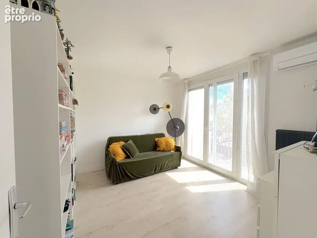 Maison T5 avec 2 errasses et un garage sur un terrain de 440m2 - photo 7