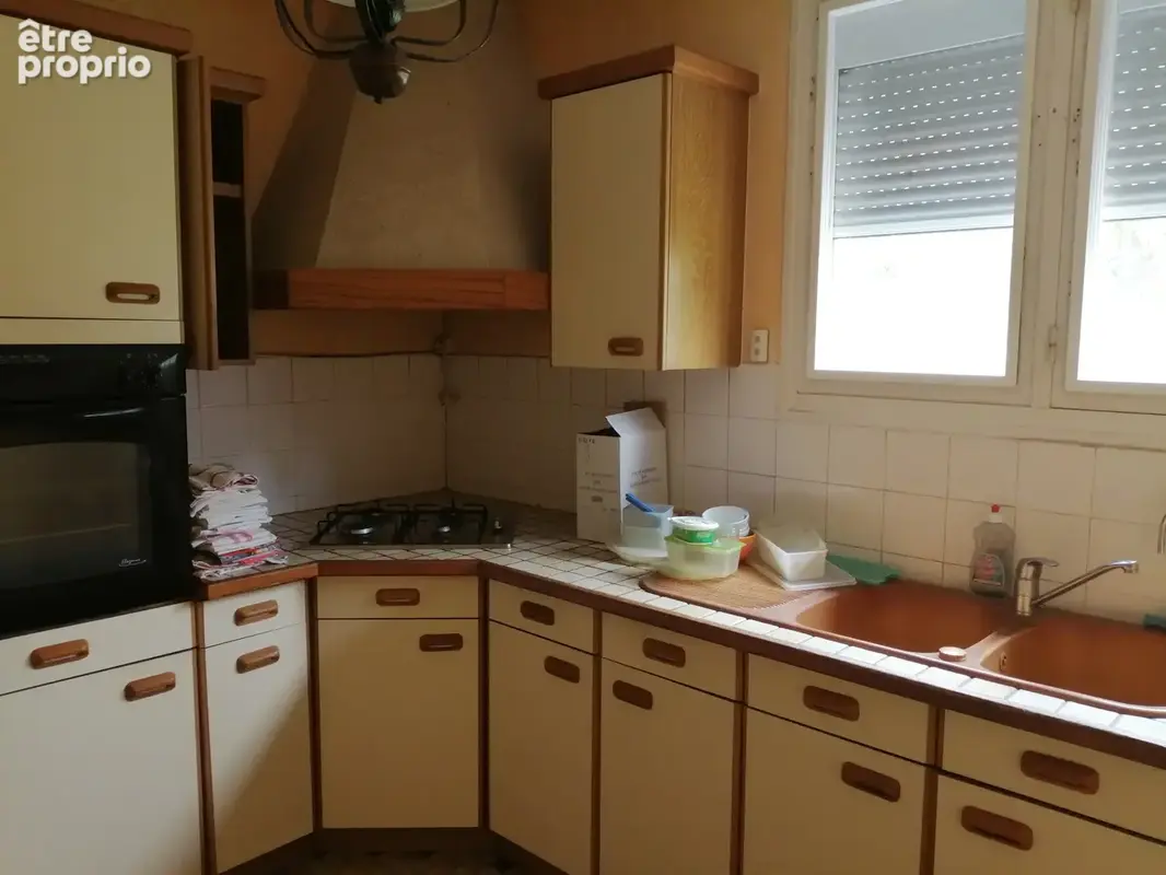 Villa de 75m2 en vente 75000 € à Saint-Séverin - photo 2