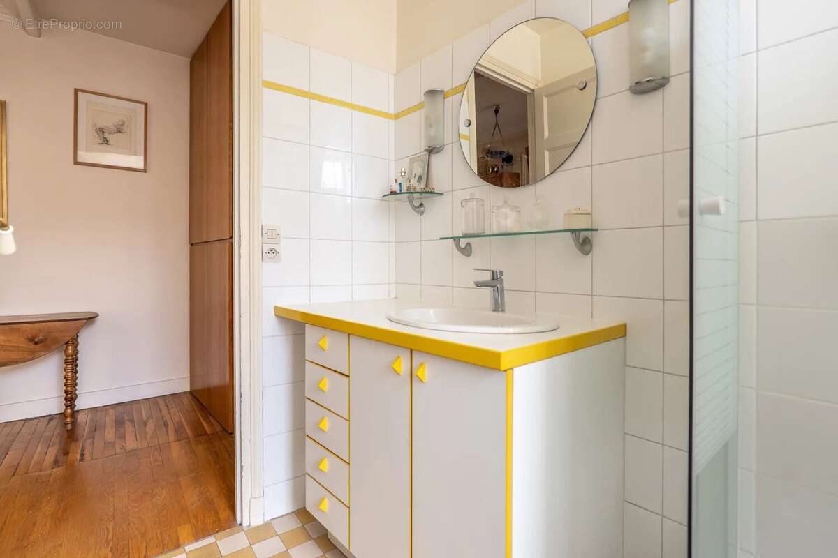Appartement à PARIS-5E
