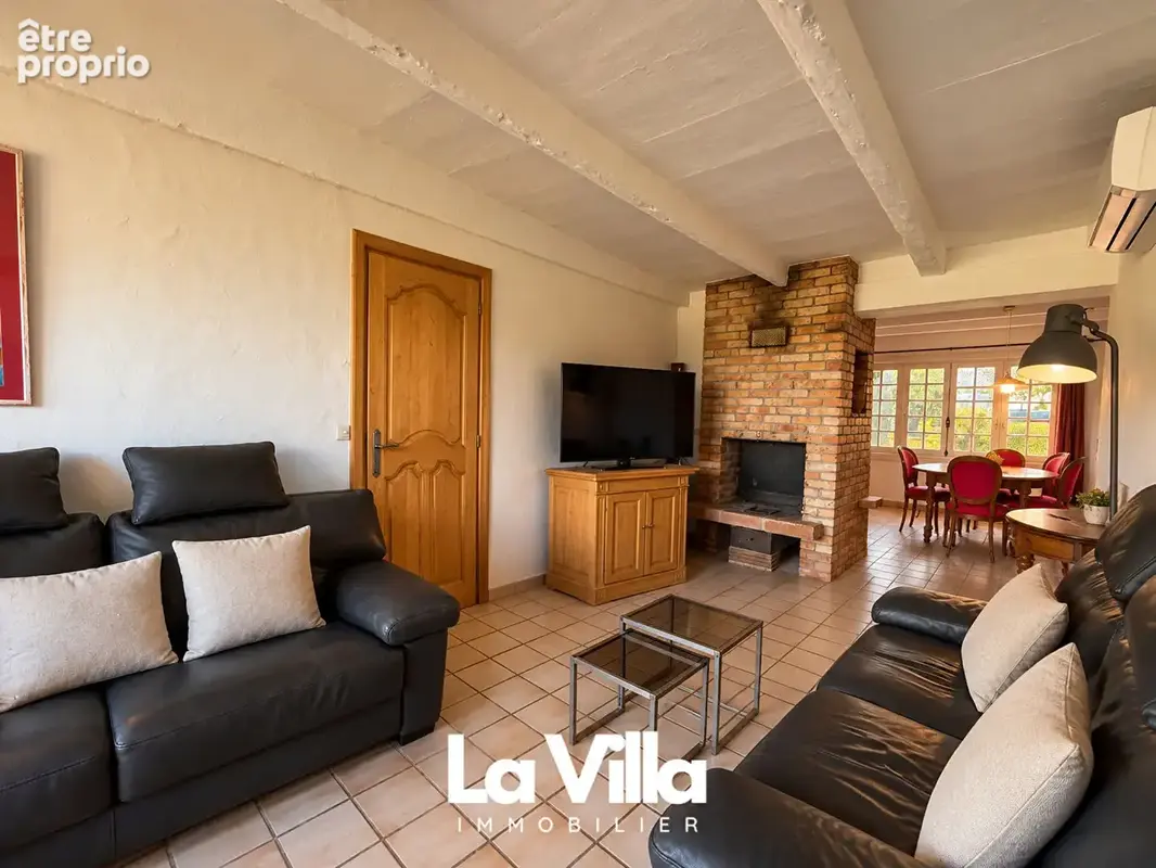 Propriété de 309 m2. - photo 7