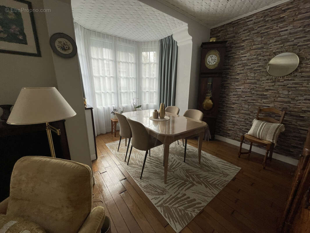 Maison à SAINT-OUEN-L&#039;AUMONE