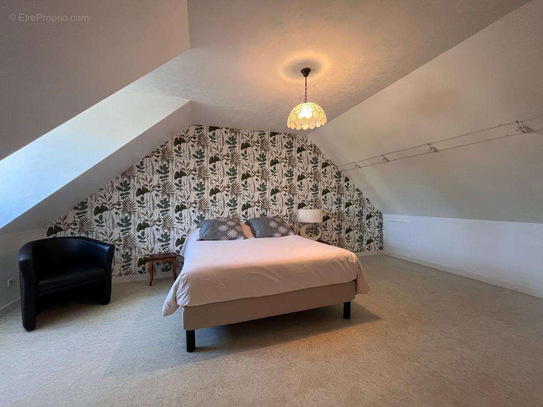 Maison à SAINT-DENIS-EN-VAL