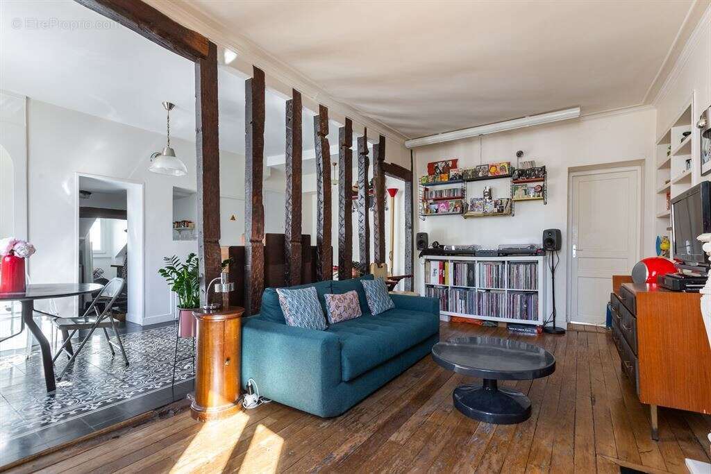 Appartement à PARIS-11E