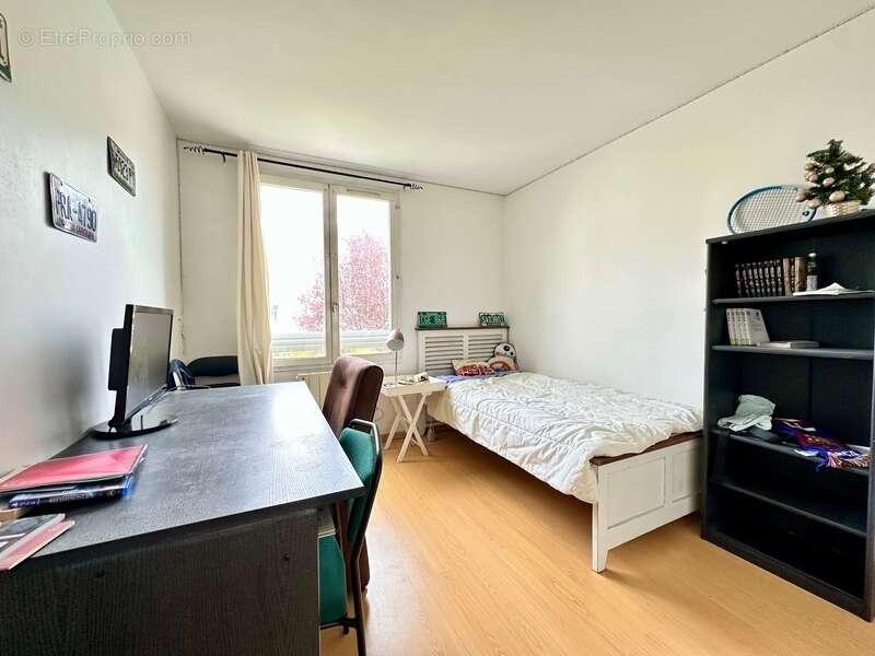Appartement à GIF-SUR-YVETTE