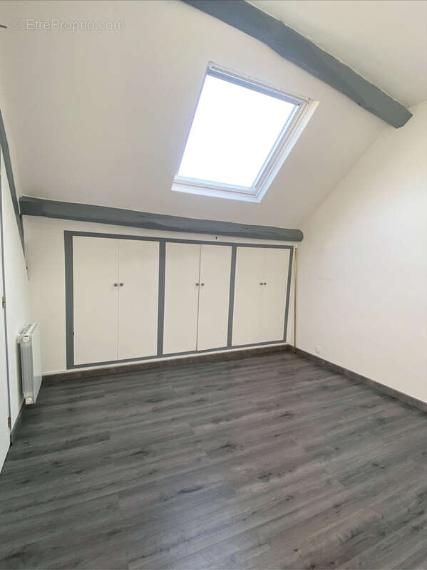 Appartement à HOUDAN