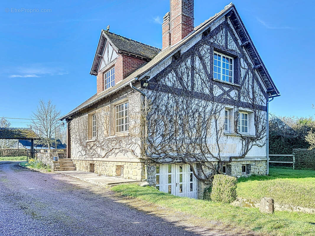 Maison avec grand jardin   3 chambres   Sous-sol complet   Dépendances - photo 12