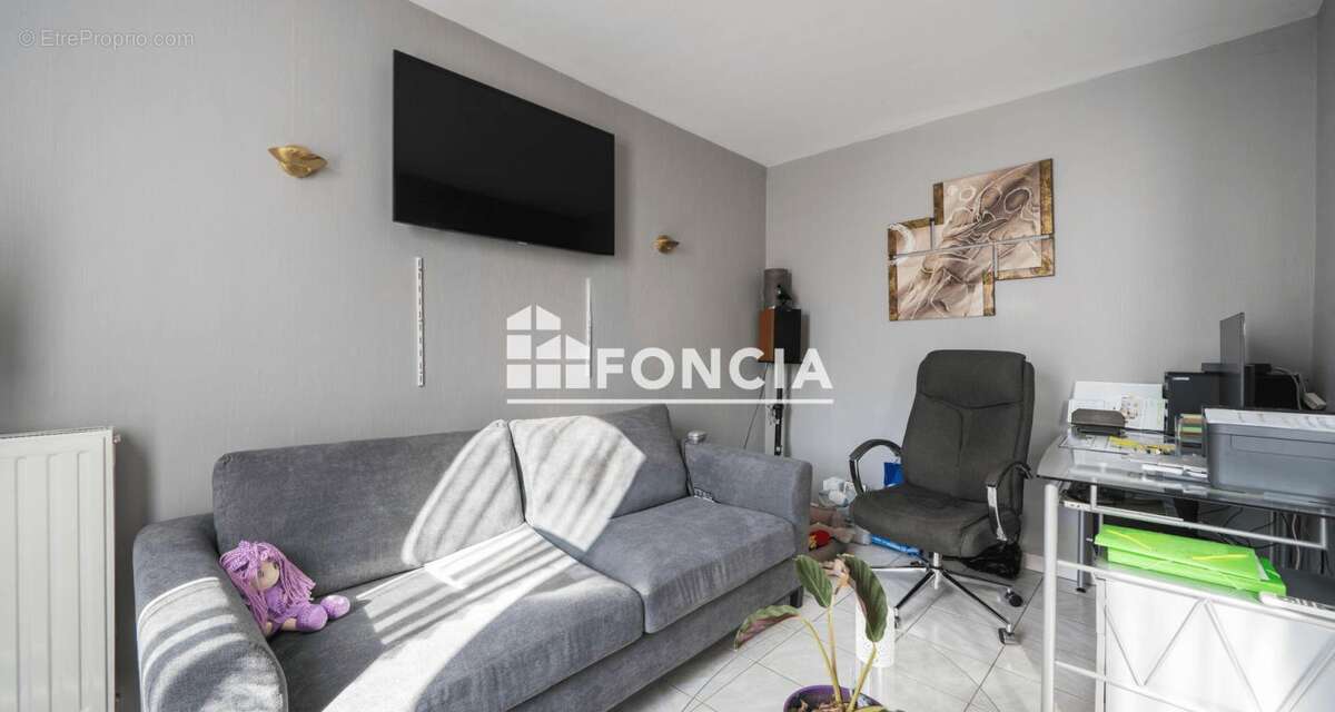 Appartement t4 avec cave - photo 5