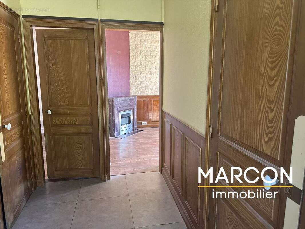 Maison à LA SOUTERRAINE