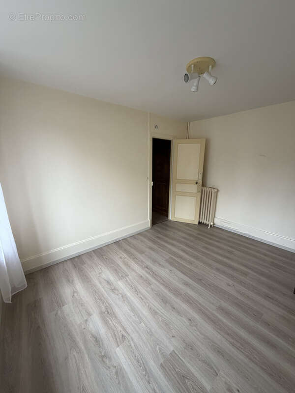 Maison à LA FERTE-MACE