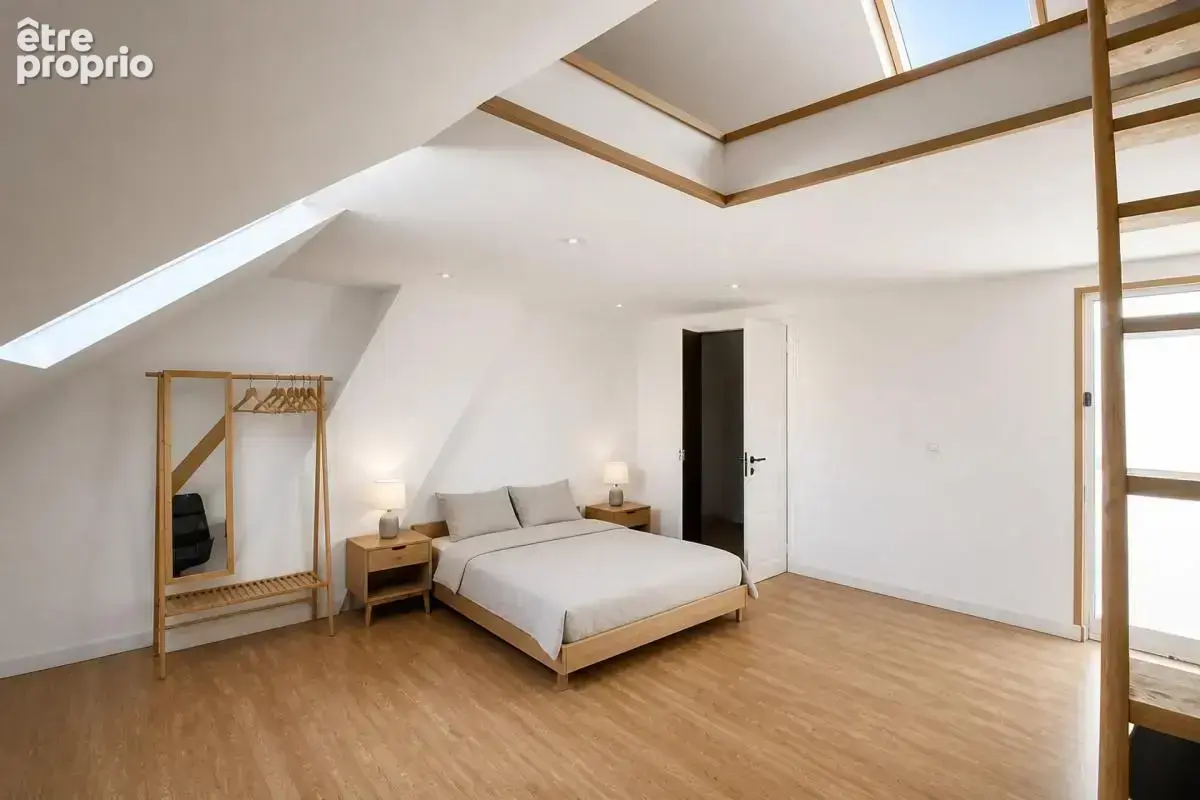 Entre patrimoine et vie de quartier — Maison 4 pièces de 105 m² - photo 5