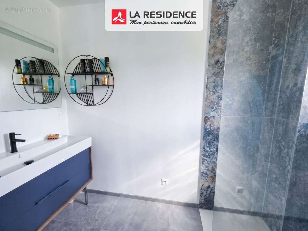 Maison 120 m² à Pont-De-L'arche  - photo 8