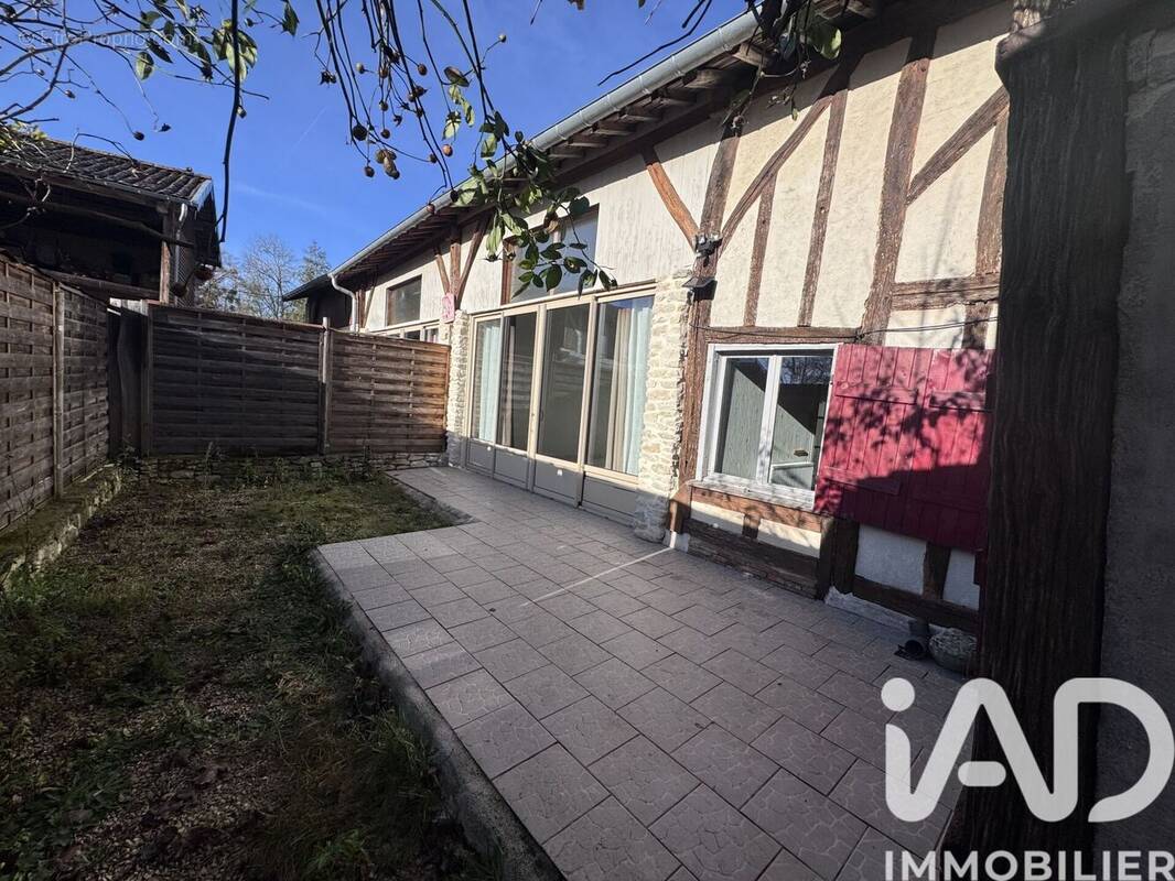 Photo 1 - Maison à DIENVILLE