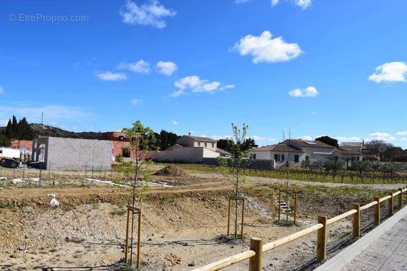 Terrain à ESTEZARGUES