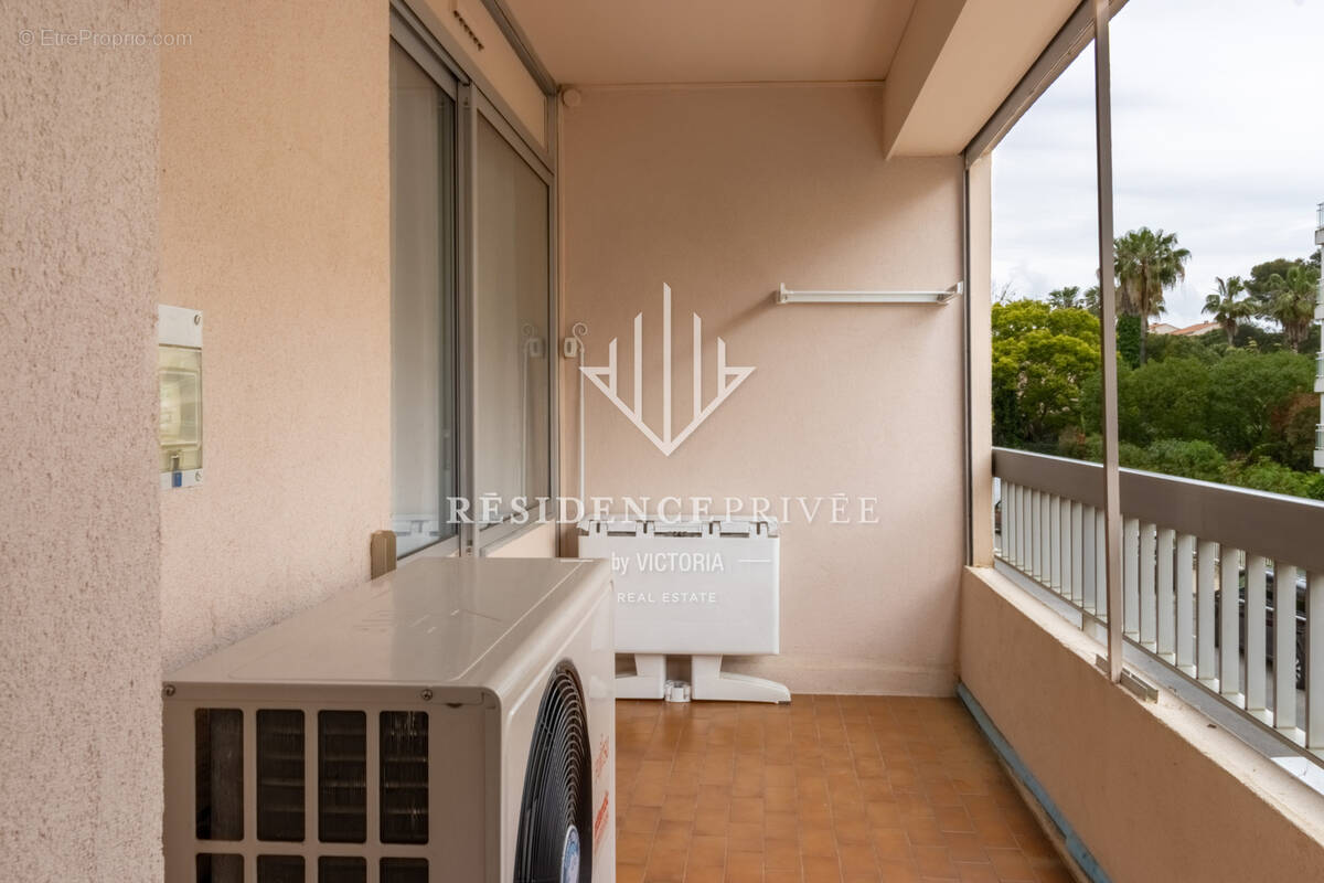 Appartement à HYERES