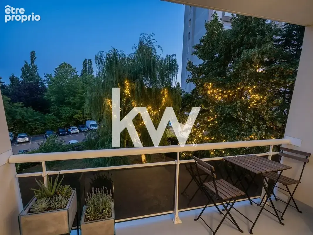 Appartement à SAINT-ETIENNE