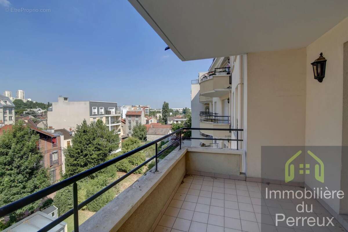 Appartement à ROSNY-SOUS-BOIS