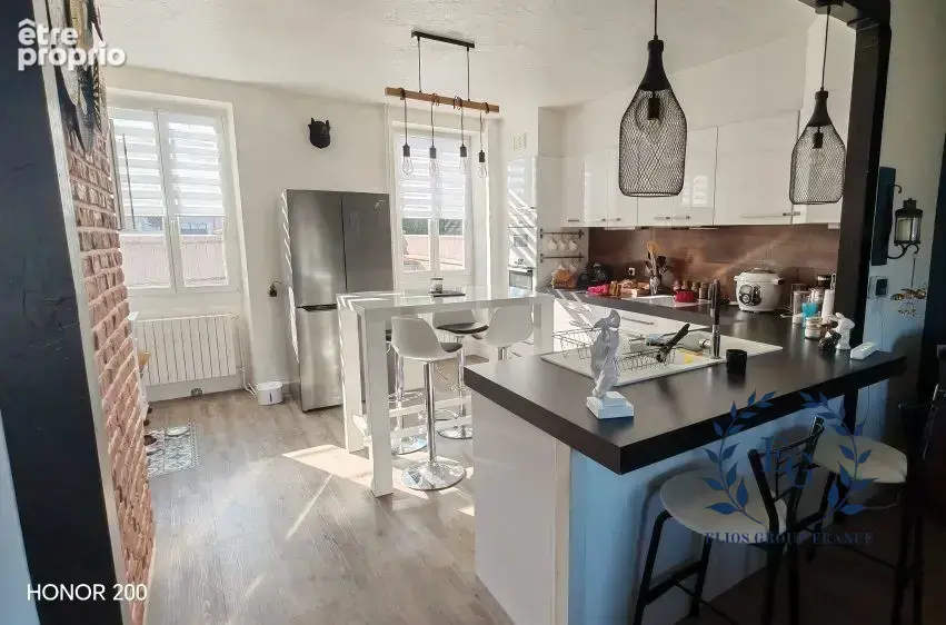 Maison 5 pièces 139 m² à vendre à Le Coteau (42120) - photo 2