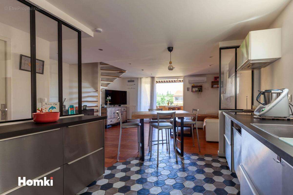 Appartement T4 de 85 m2 à Marseille 13013, Traverse Grandjean - photo 5