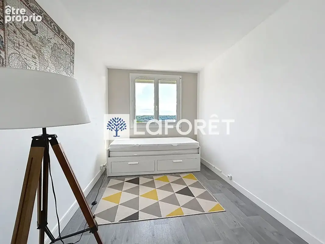 Appartement meublé vendu loué ? Dernier étage - photo 6