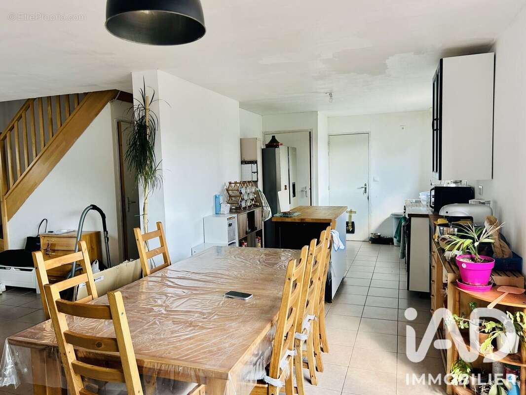 Maison 101 m² à Val-D'ize  - photo 6
