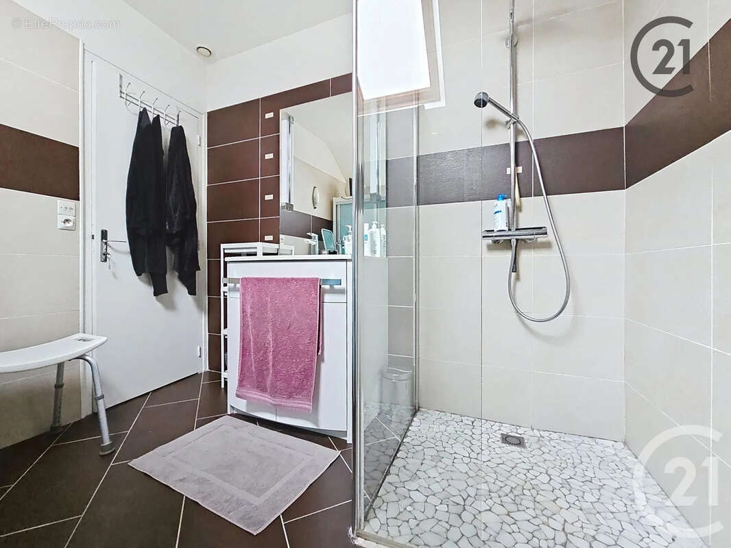 Maison à VILLEMEREUIL