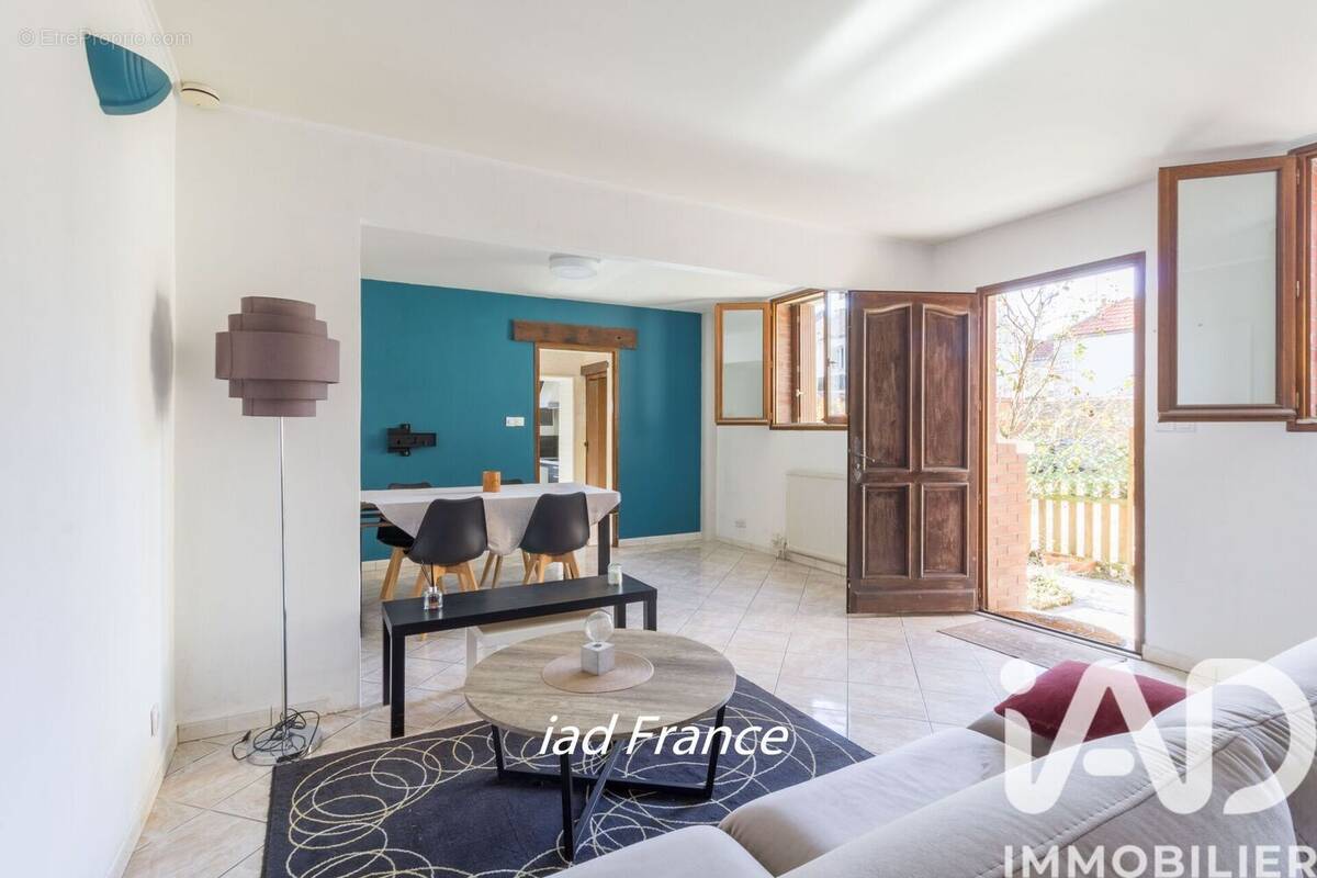 Photo 1 - Maison à BOUAFLE