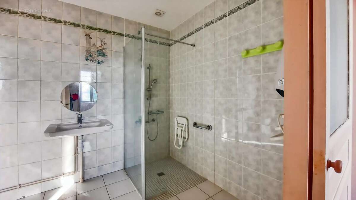 Maison à SAINT-FORT-SUR-GIRONDE