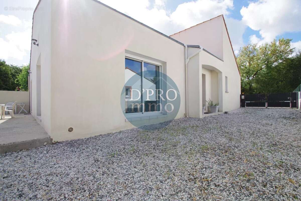 Maison à LA HAIE-FOUASSIERE