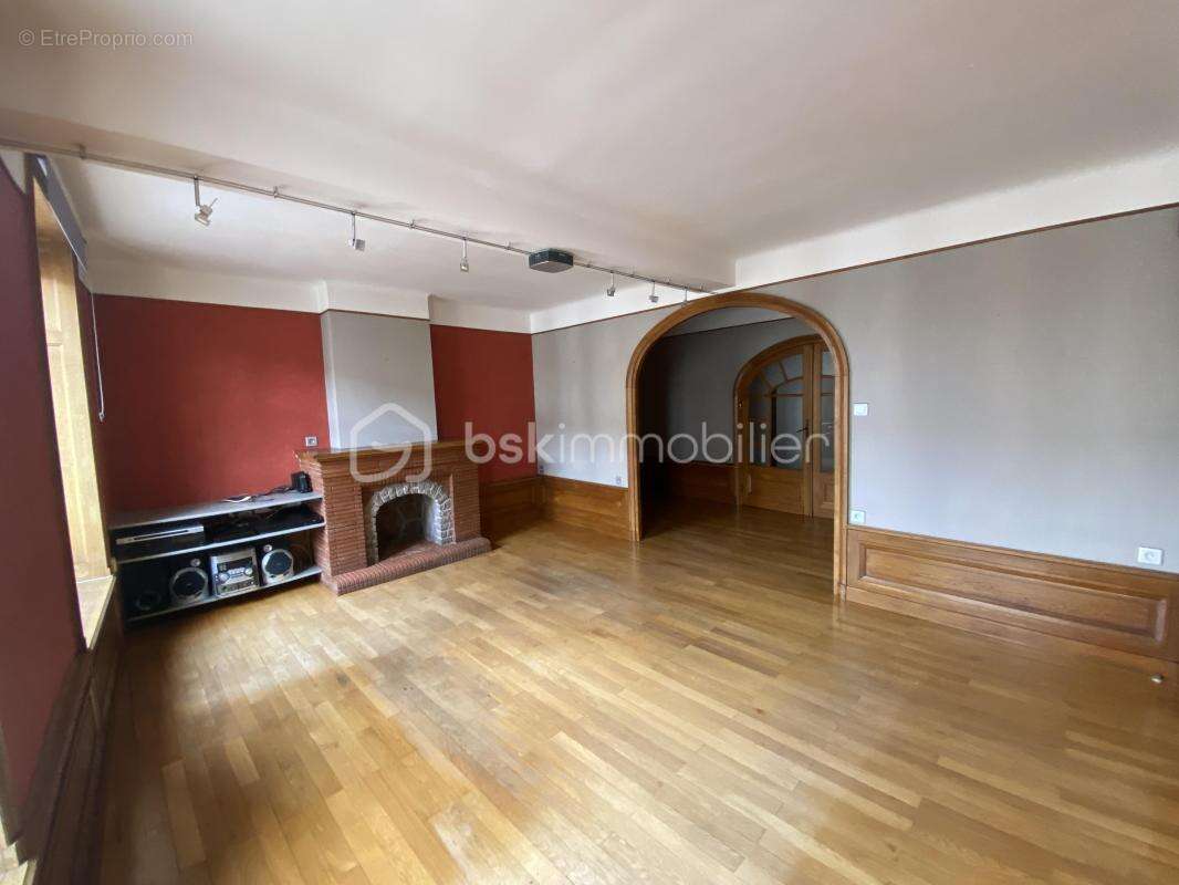 Maison à SAINT-SYMPHORIEN-DE-LAY