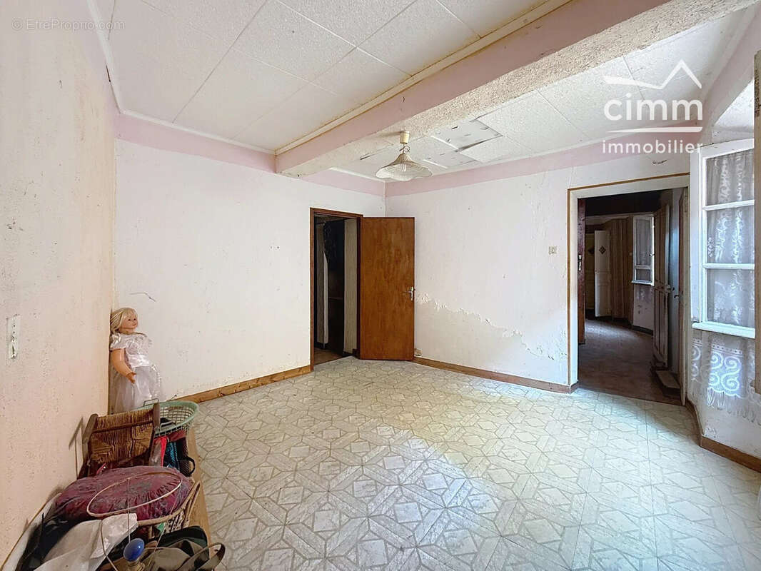 Maison 180 m² à Mazan  - photo 5