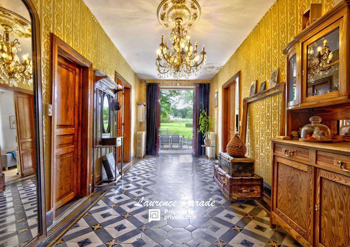 Maison à SAINT-MARTIN-DE-GURSON