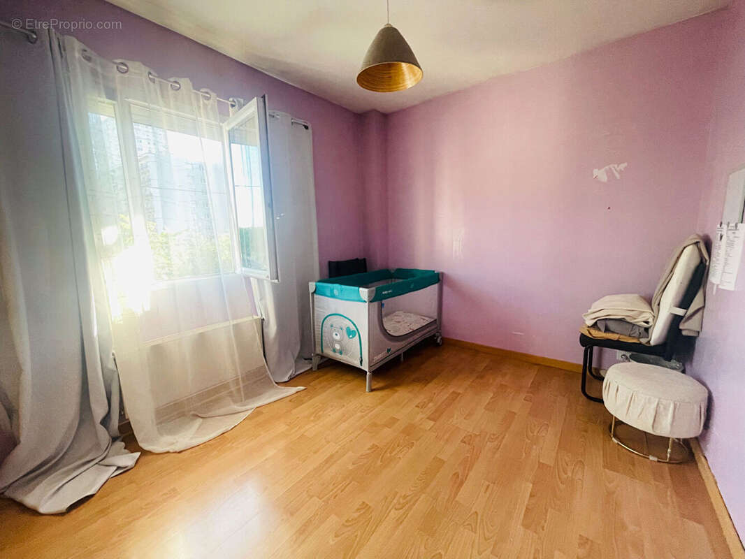 Maison à SARTROUVILLE